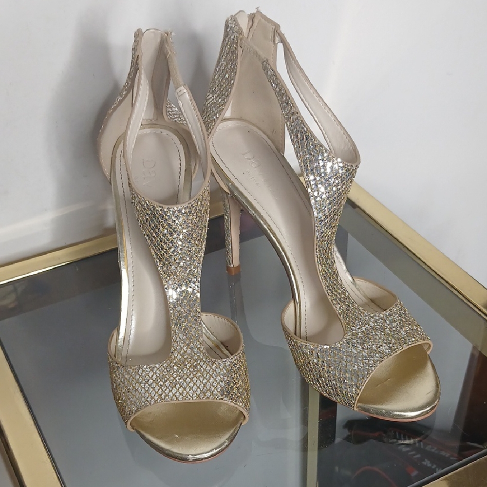 Davids Bridal Sparkling Saylor Heels Size 8